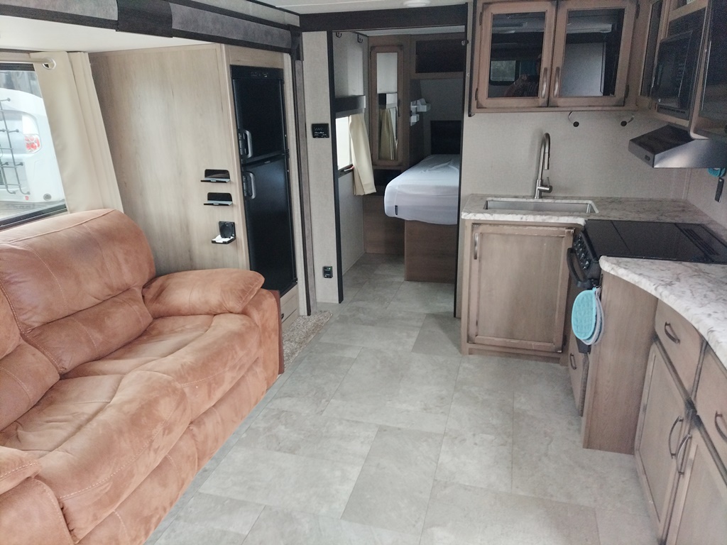 CMC Truck and RV, Inc.: 2020 Grand Design Transcend
